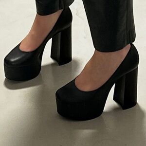 L’intervalle black platforms